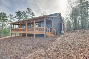 Ellijay Family Cabin with Covered Deck and Hot Tub